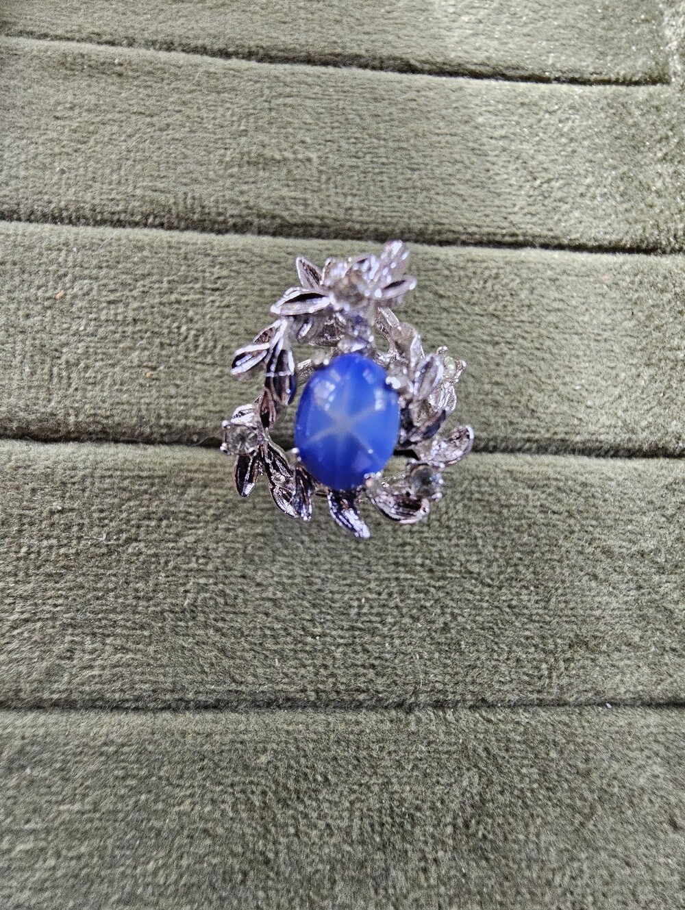 Vintage 18k Gold Plated Ring Size 8